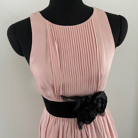 BCBG Petal Pink Dress with Black Flower Waist Detail - Picture 3 of 13